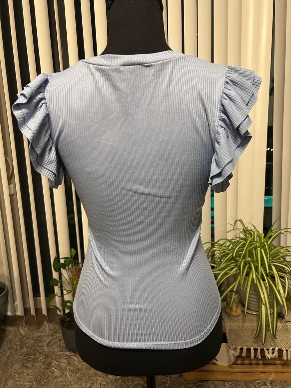 Blue Ruffled Sleeve Ribbed Tank Top - Picture 2 of 5